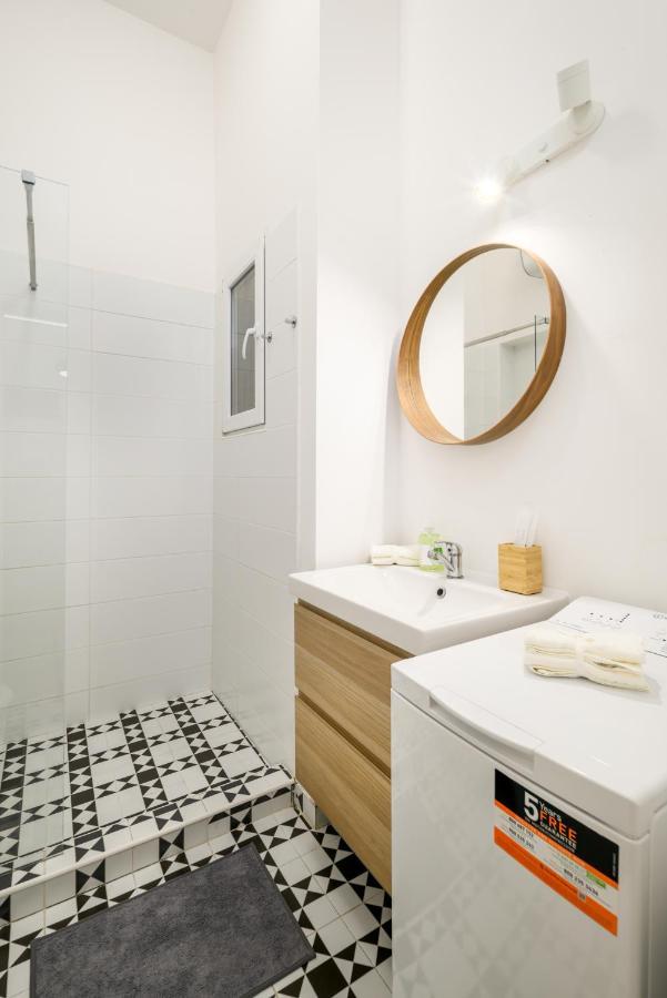 Stylish Yellow Suite In The Heart Of Budapest Kültér fotó